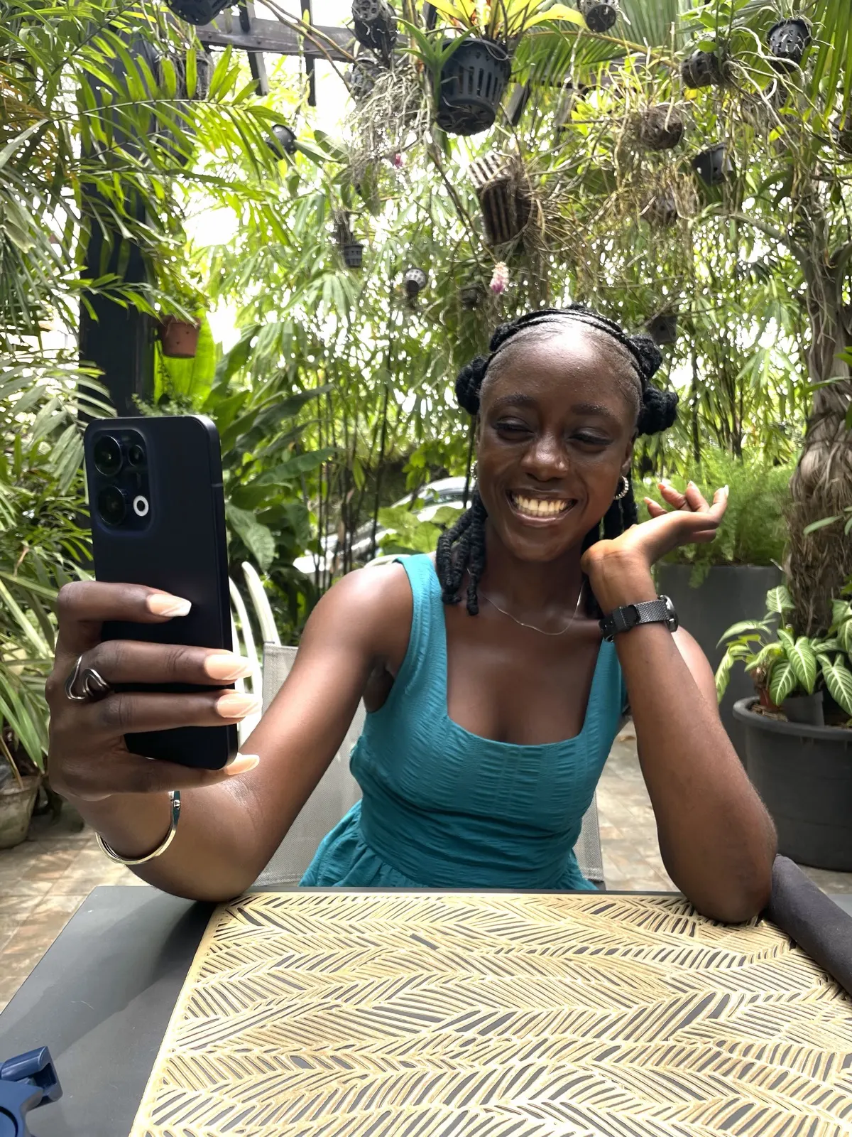 Bùsáyọ̀ — Electronics — Oppo II